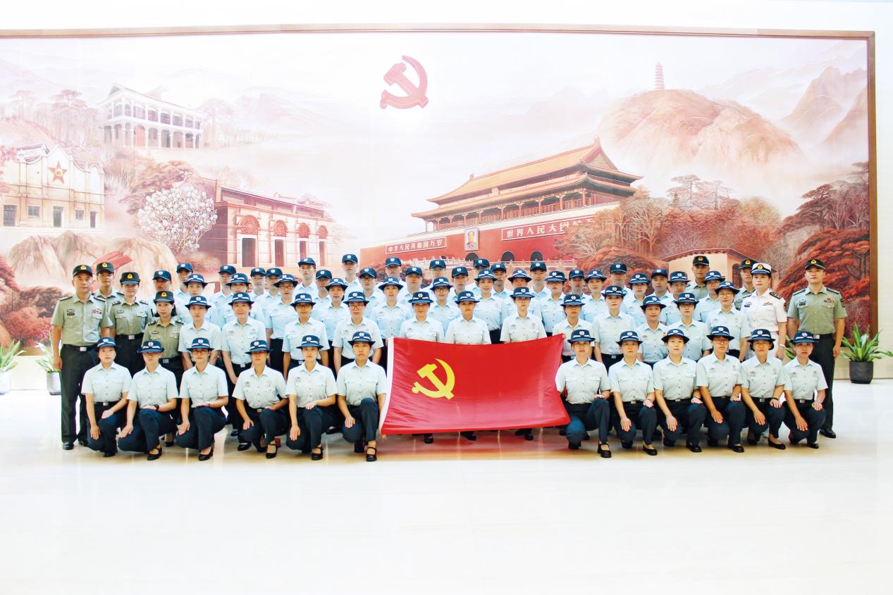 别样风景“孔雀蓝”