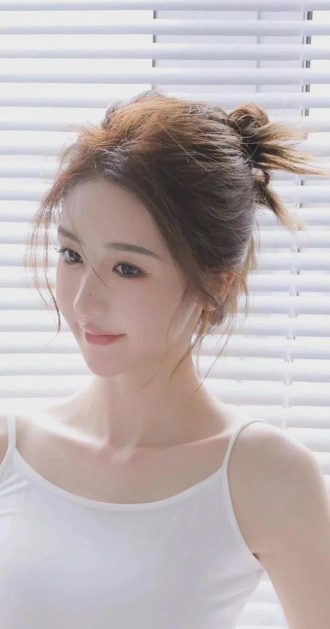 欧美日韩毛茸茸黄色一级视频